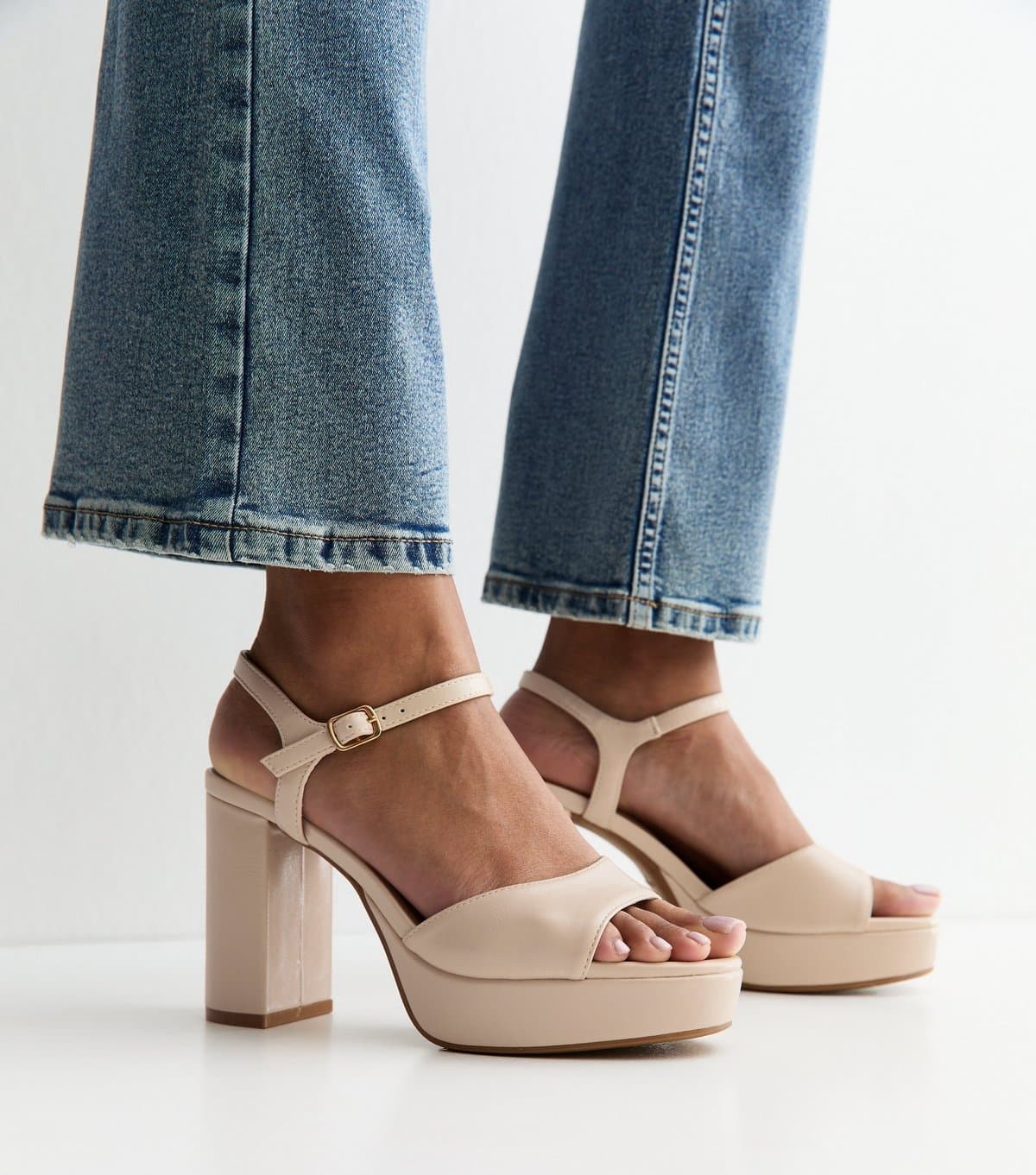 New Look Women's Off White Faux Leather Platform Blok Heel Sandals Vegan New Look