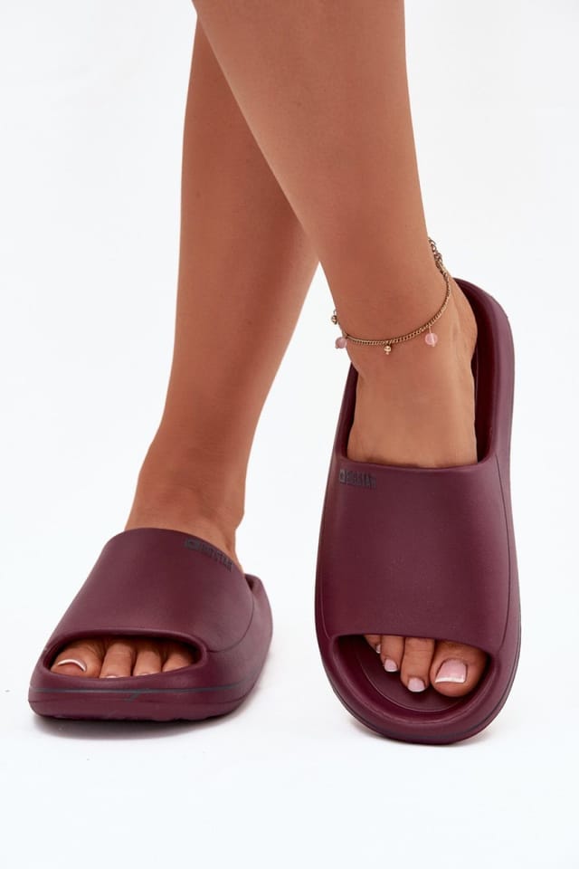 Love Lace Love Lace Women's Lightweight Foam Flip Flops for Pool & Beach Comfort Everyday in Burgundy - 3
