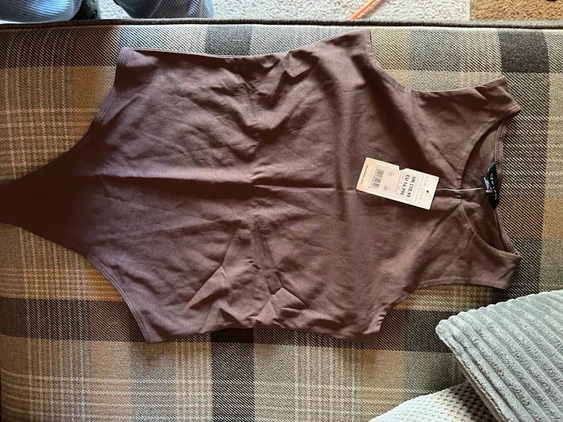 New Look BNWT New Look bodysuit brown 10