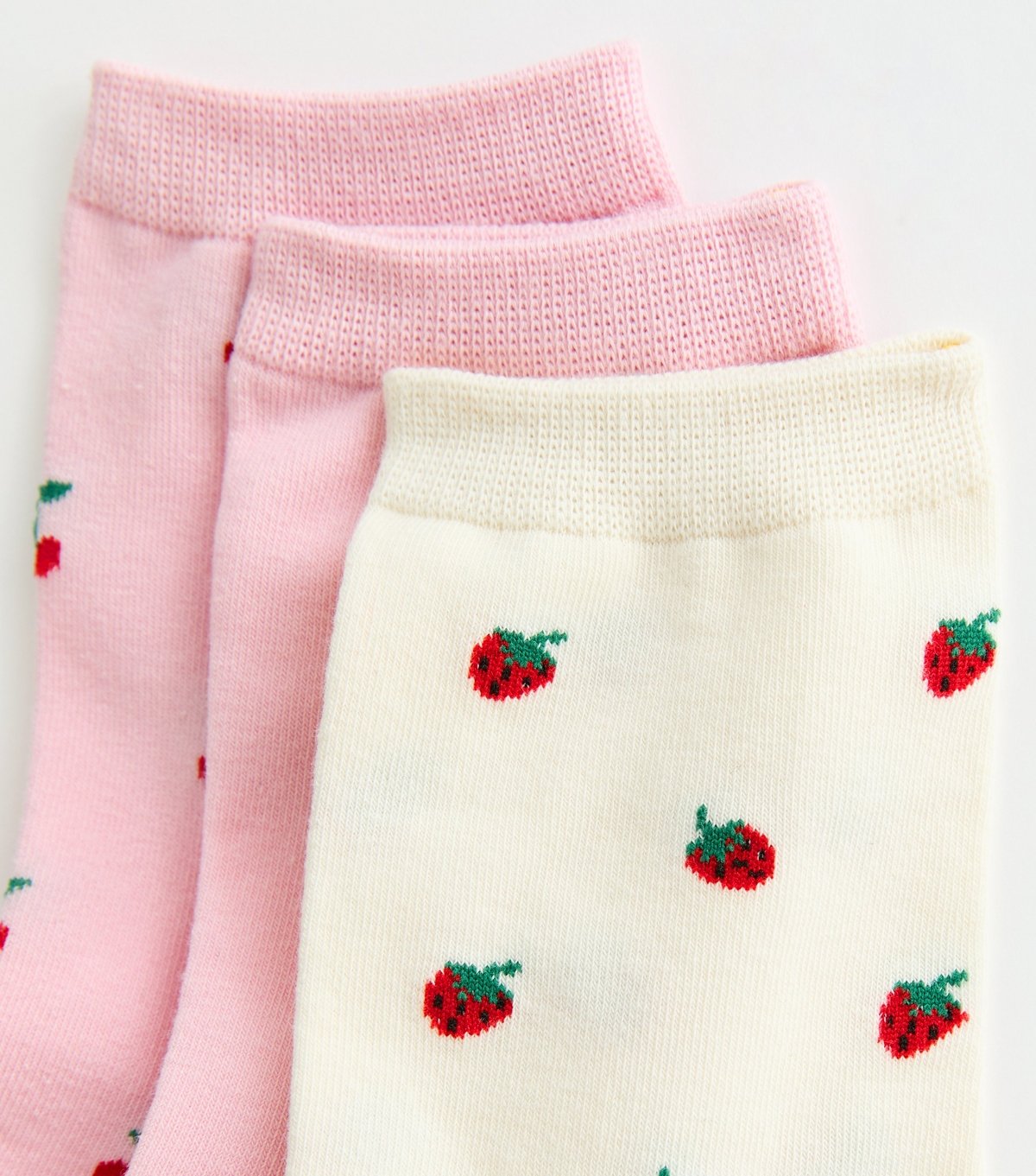 New Look Pack of 3 Pink Strawberry Cherry Ankle Socks New Look - 2