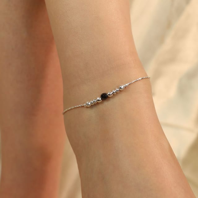 The Colourful Aura The Colourful Aura Women's 925 Silver Black Silver Round Ball Thin Dangle Payal Anklet - 2
