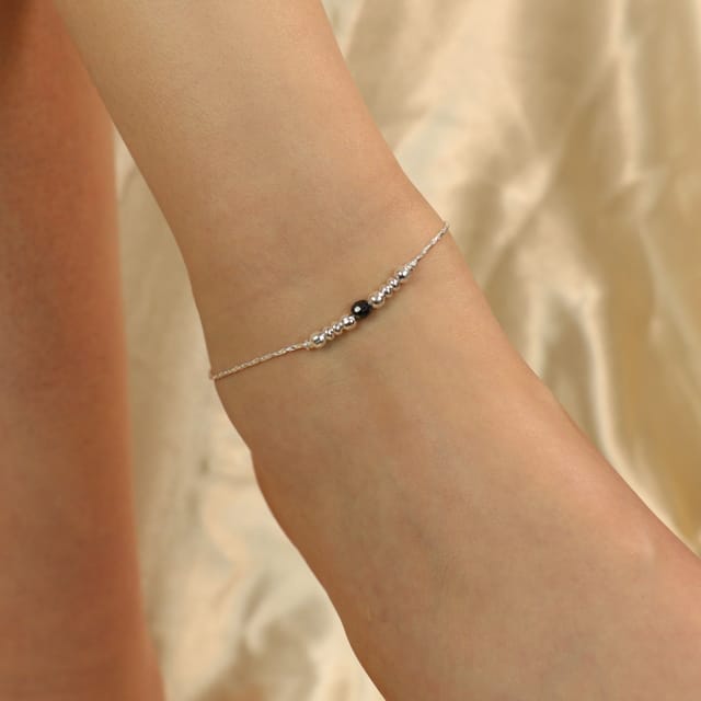 The Colourful Aura The Colourful Aura Women's 925 Silver Black Silver Round Ball Thin Dangle Payal Anklet - 3