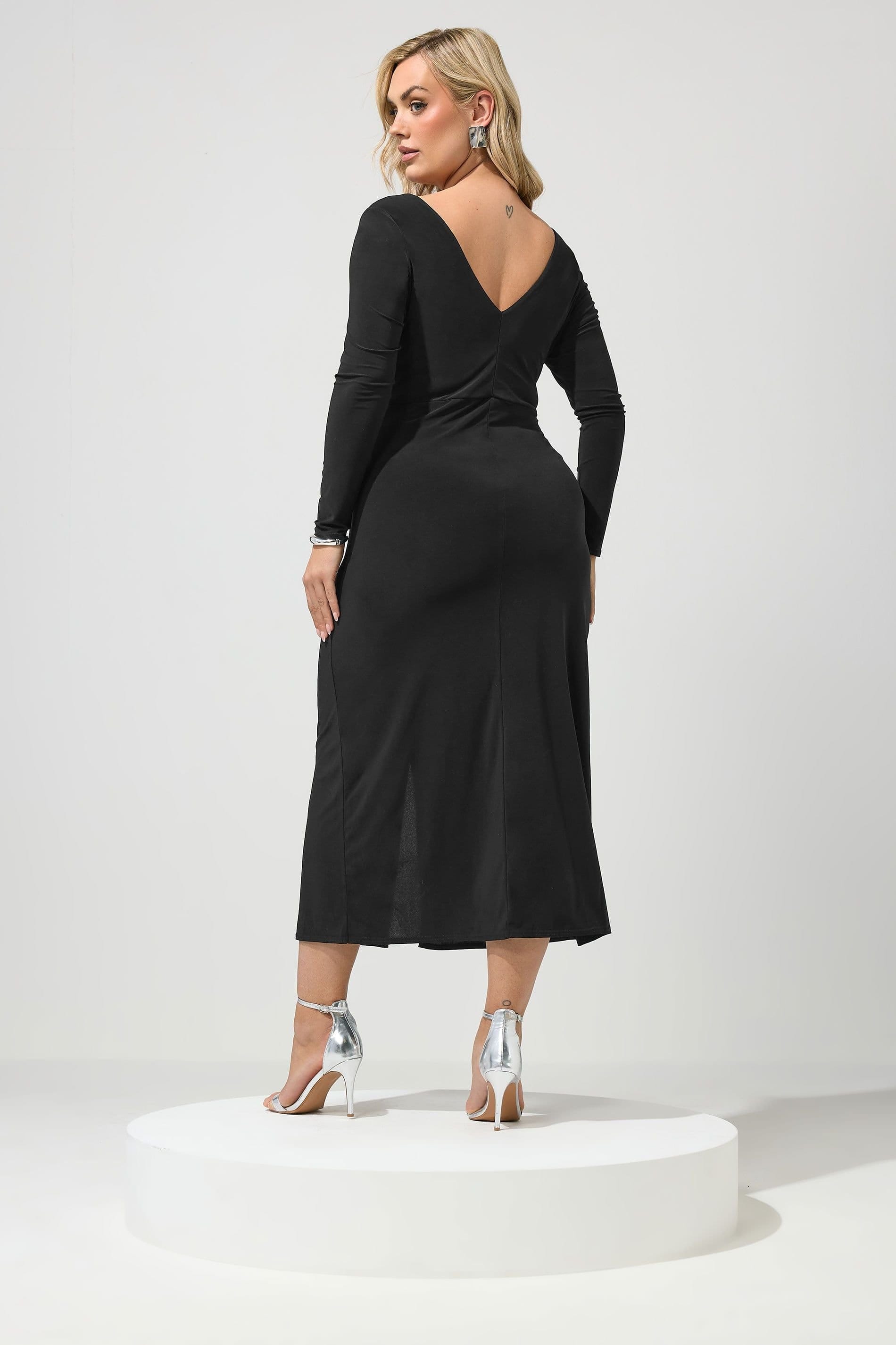 Yours Yours Women's Knot Front Maxi Dress in Black - 4