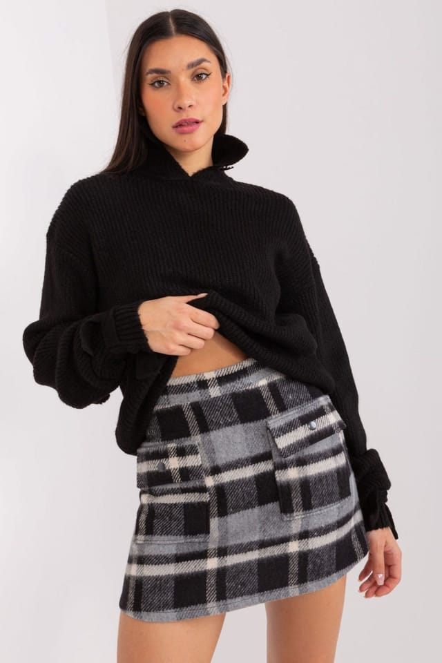 Love Lace Love Lace Women's Checkered Patch Pocket Mini Skirt in Grey - 2