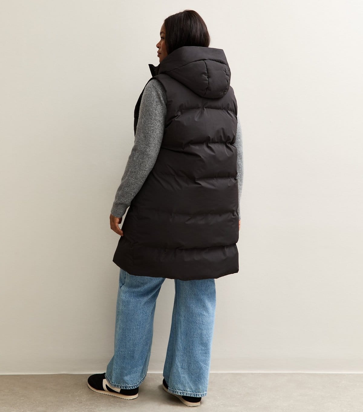 New Look Women's Plus Size Black Sleeveless Padded Midi Gilet Curves New Look - 4