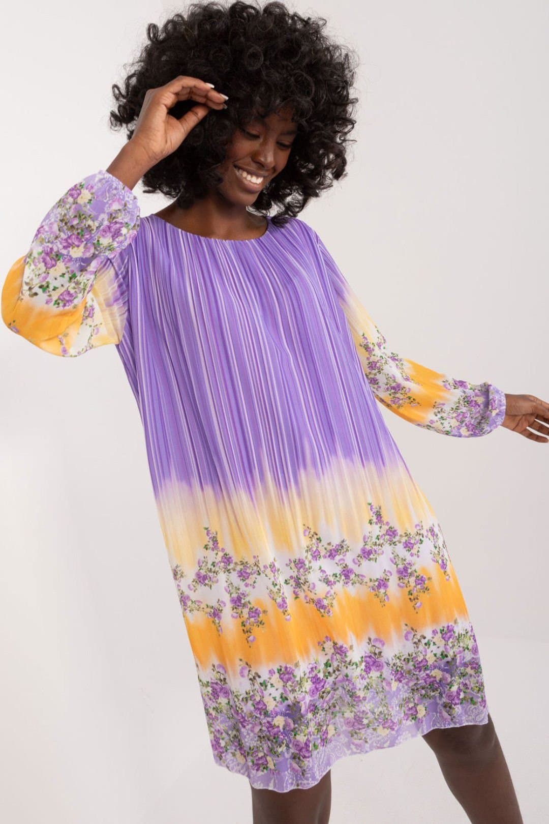 Love Lace Love Lace Women's Colorful Print Long Sleeve Shift Dress in Violet