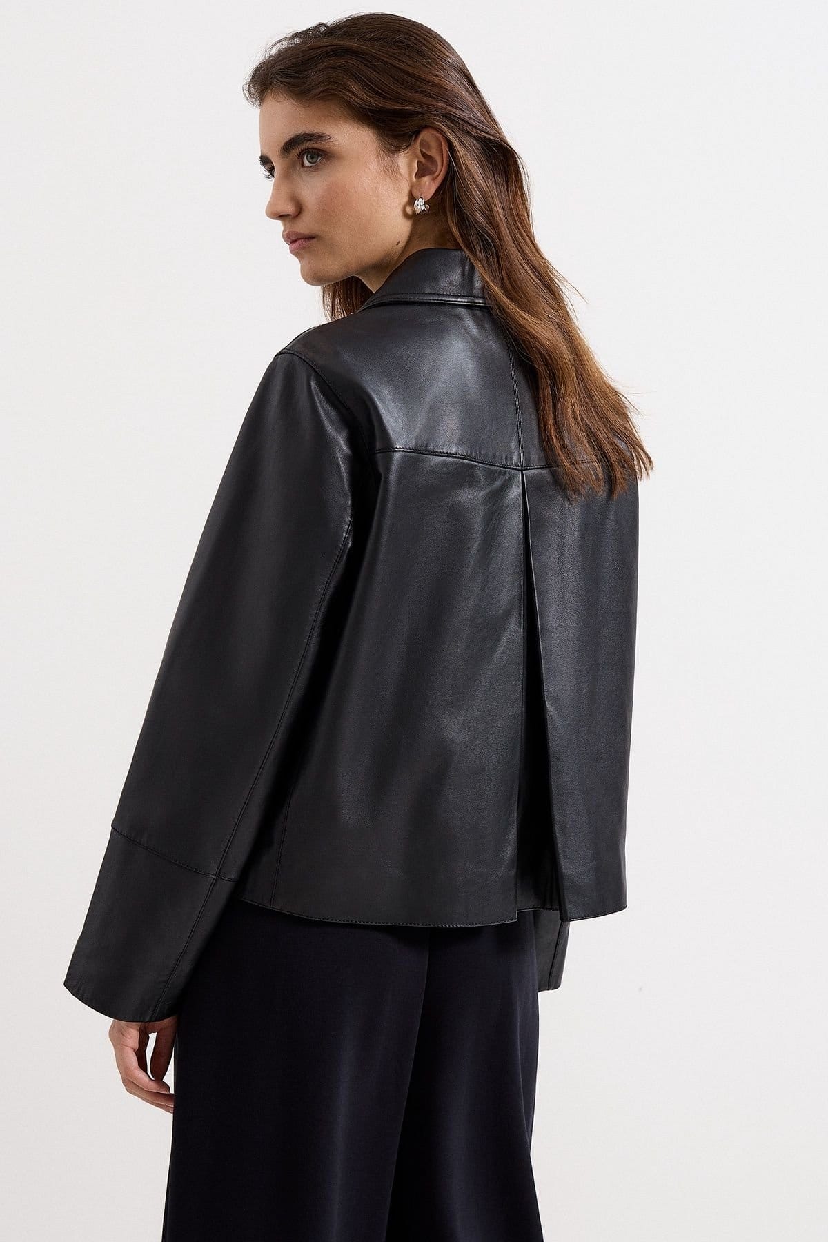 Phase Eight Phase Eight Women's Pippa Leather Jacket in Jet Black - 4