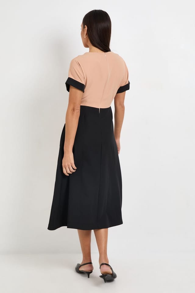 Principles Principles Women's Contrast Roll Sleeve Midi Dress in Black - 3