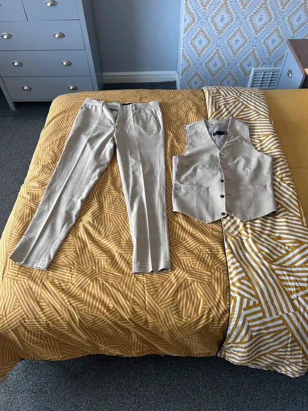 ASOS 2 two-piece men’s suit