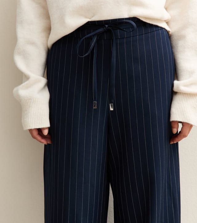 New Look Women's Petite Navy Striped Tie Waist Wide Leg Trouser New Look - 2