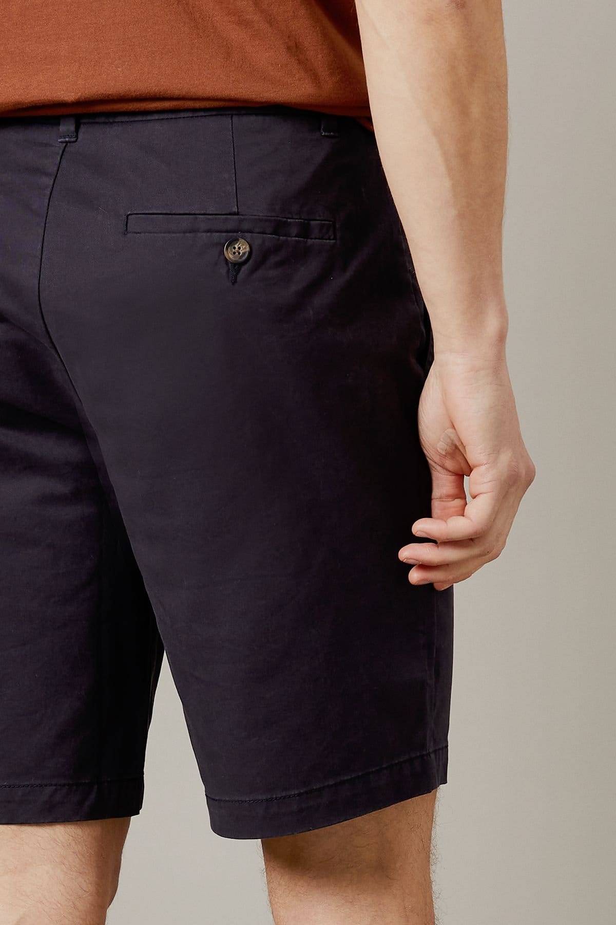 Burton Burton Men's Classic Chino Shorts in Navy - 4