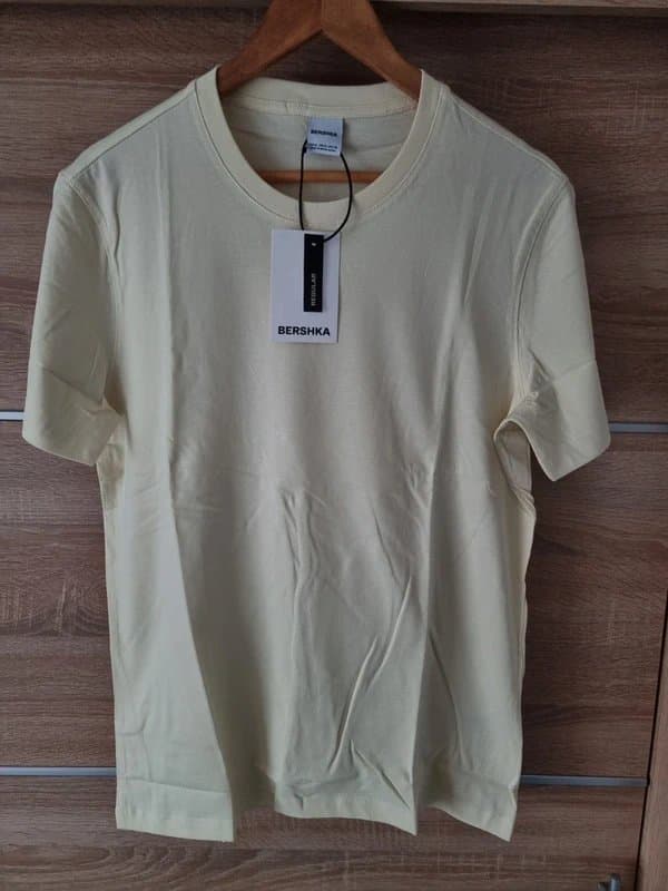 Bershka T-shirt