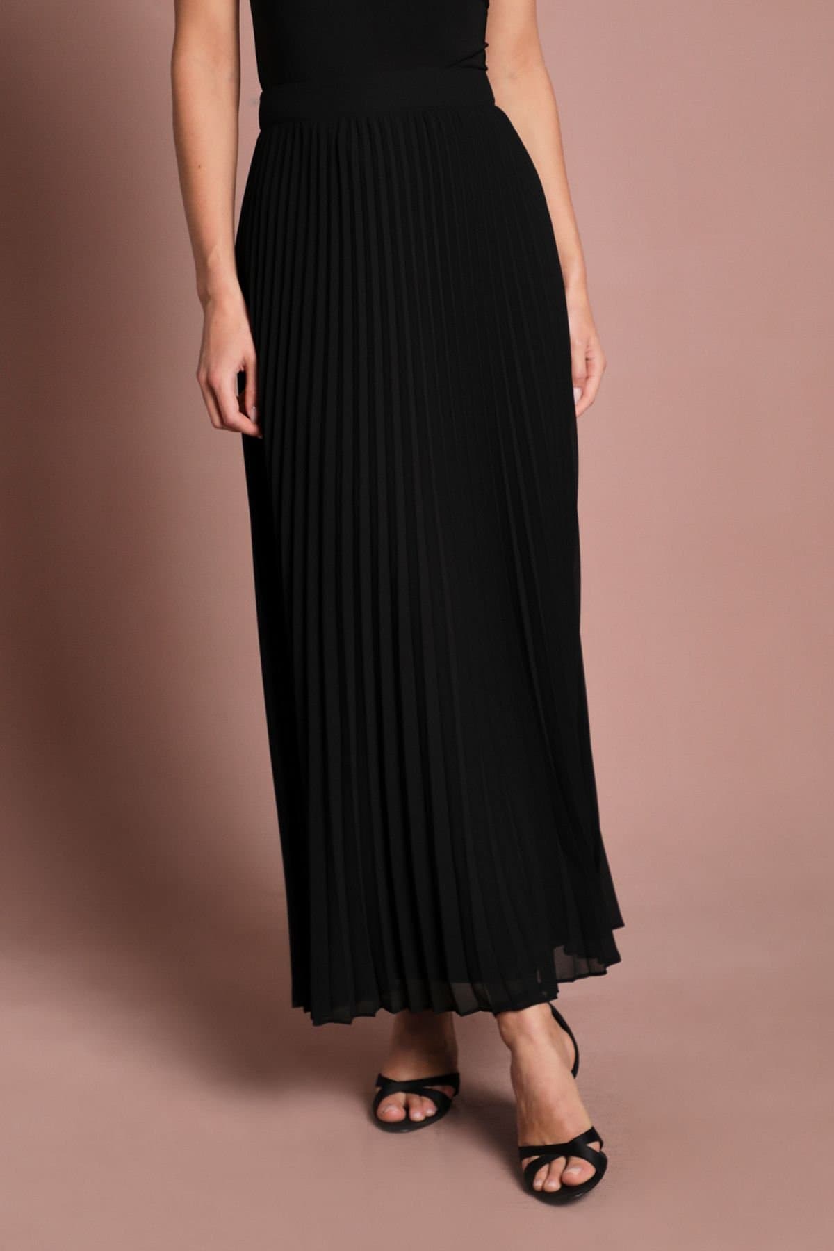 Coast Coast Women's Pleated Georgette Maxi Skirt in Black