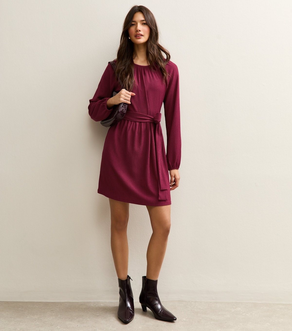 New Look Women's Dark Burgundy Crinkled Jersey Belted Mini Dress New Look - 2