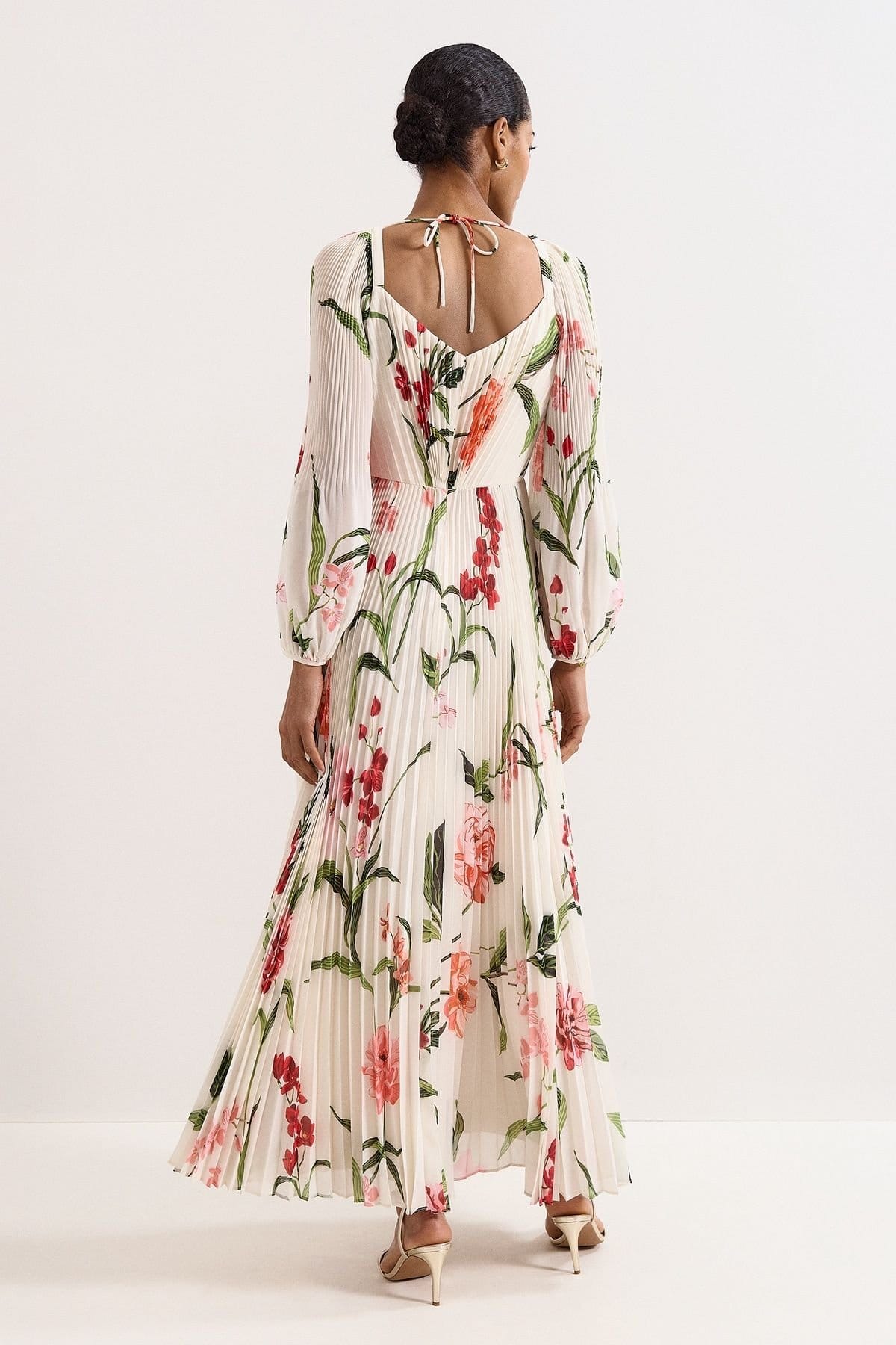 Phase Eight Phase Eight Women's Reanna Floral Maxi in Warm White - 4