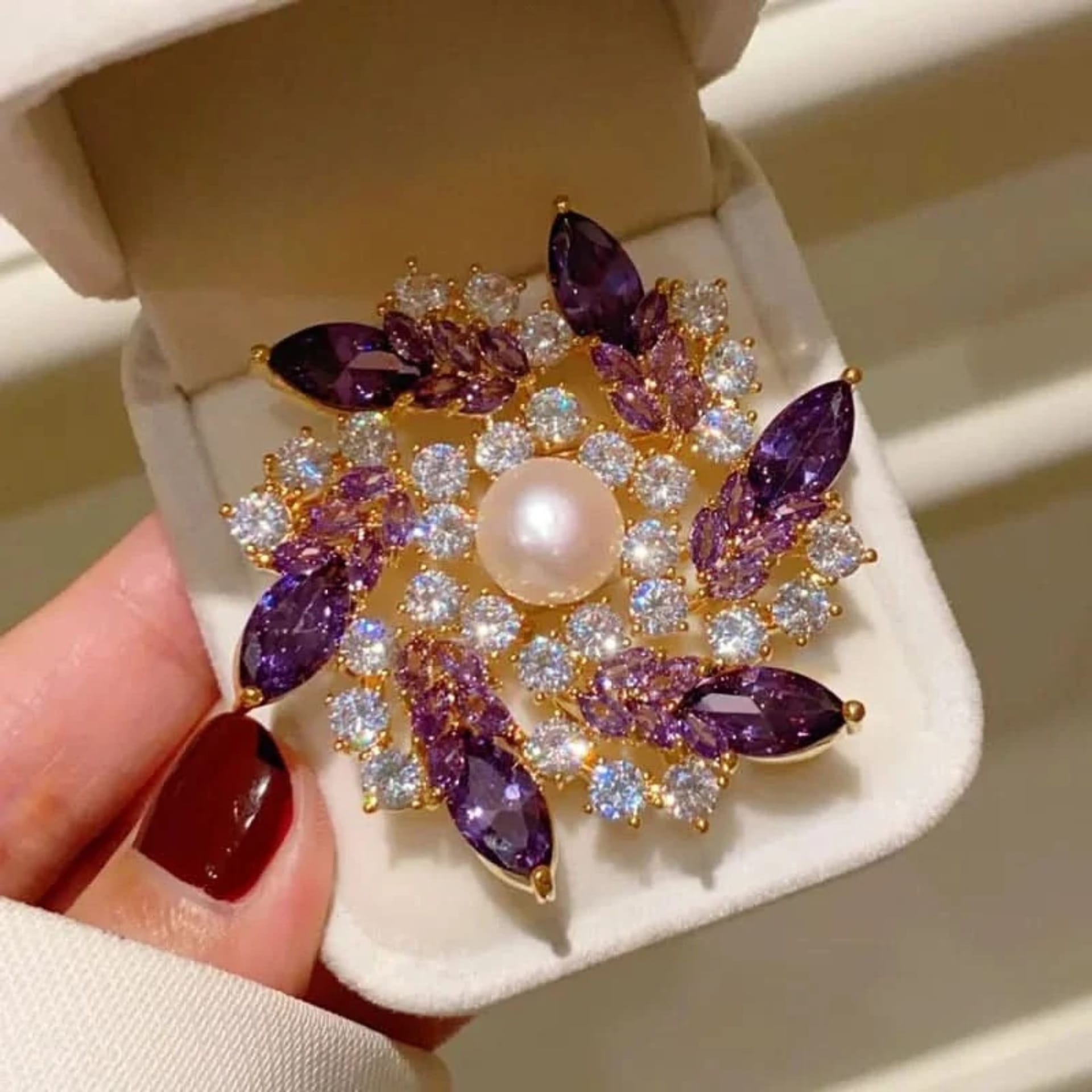 Angel Barocco Angel Barocco Women's Royal Amethyst & Freshwater Pearl Floral Brooch - 4