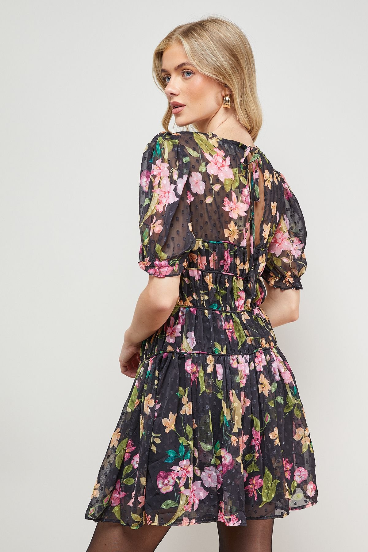 Oasis Oasis Women's Printed Dobby Shirred Bodice Mini Dress in Black - 4