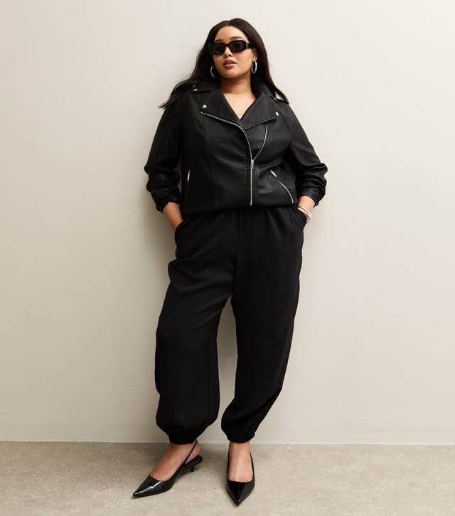 New Look Women's Plus Size Black Drawstring Waist Cuffed Joggers Curves New Look - 3