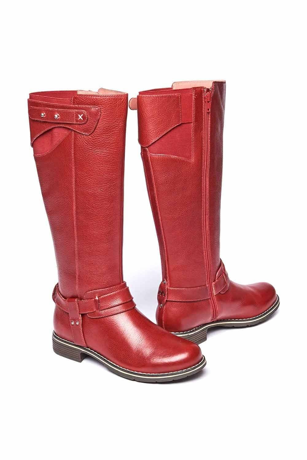 Moshulu Moshulu Women's 'Mistletoe' Classic Leather Long Boots in Red