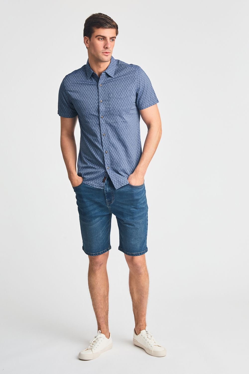 Tokyo Laundry Tokyo Laundry Men's Cotton Printed Chambray Short Sleeve Shirt in Mid Blue - 3