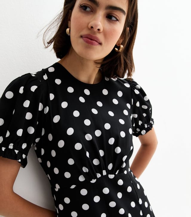New Look Women's Black Crepe Polka Dot Short Sleeve Midi Dress New Look - 2