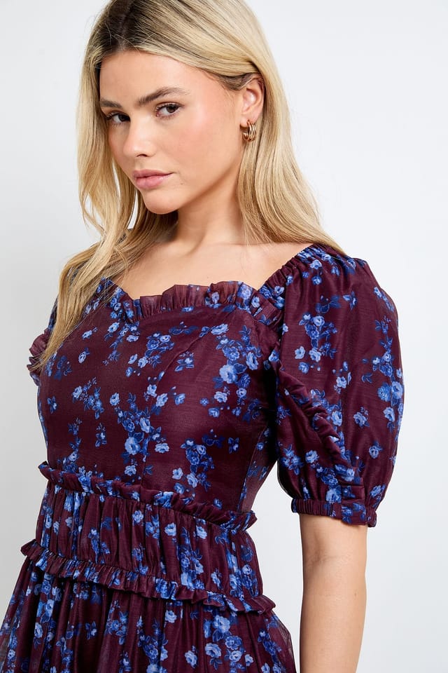 Dorothy Perkins Dorothy Perkins Women's DP Luxe Chocolate Floral Ditsy Printed Organza Frill Detail Puff Sleeve Maxi Dress in Navy - 2