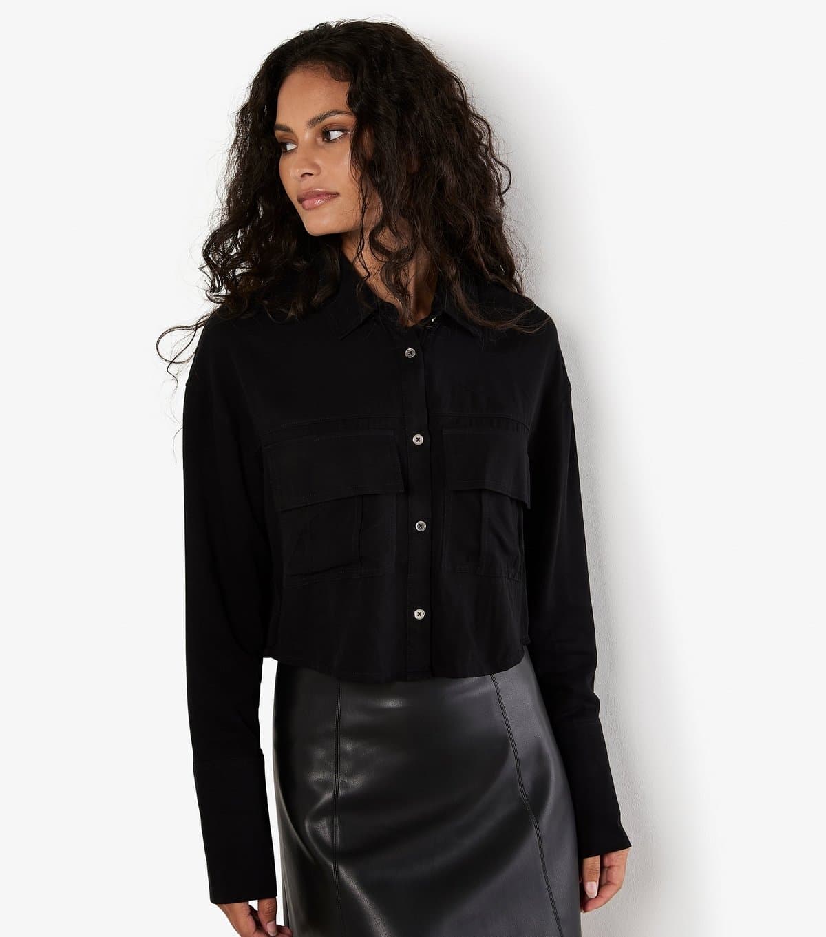 Apricot Women's Black Twill Cropped Shirt Apricot New Look