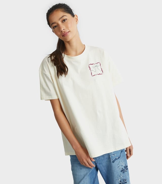 Skinnydip Women's Cream Patchwork Print T-Shirt Skinnydip New Look - 3
