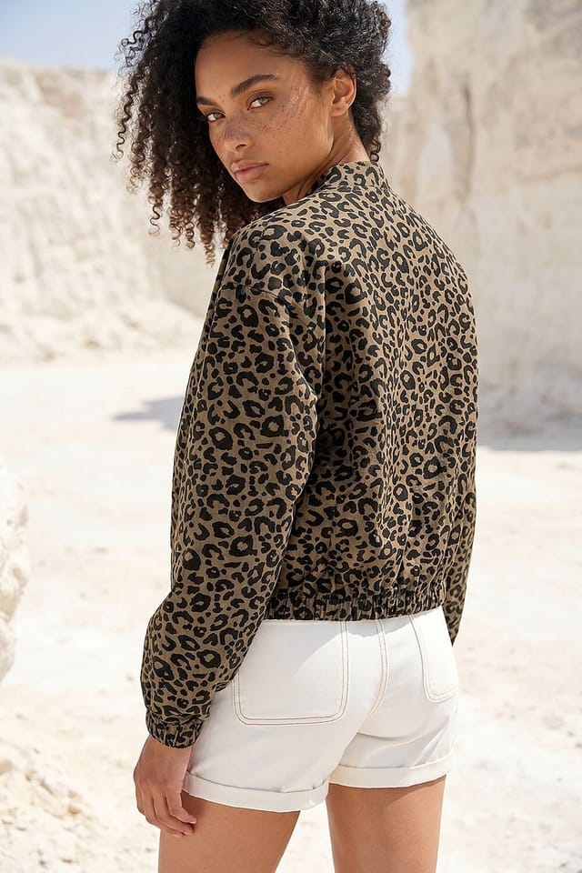 Dusk Dusk Women's Animal Print Bomber Jacket in Chocolate - 3