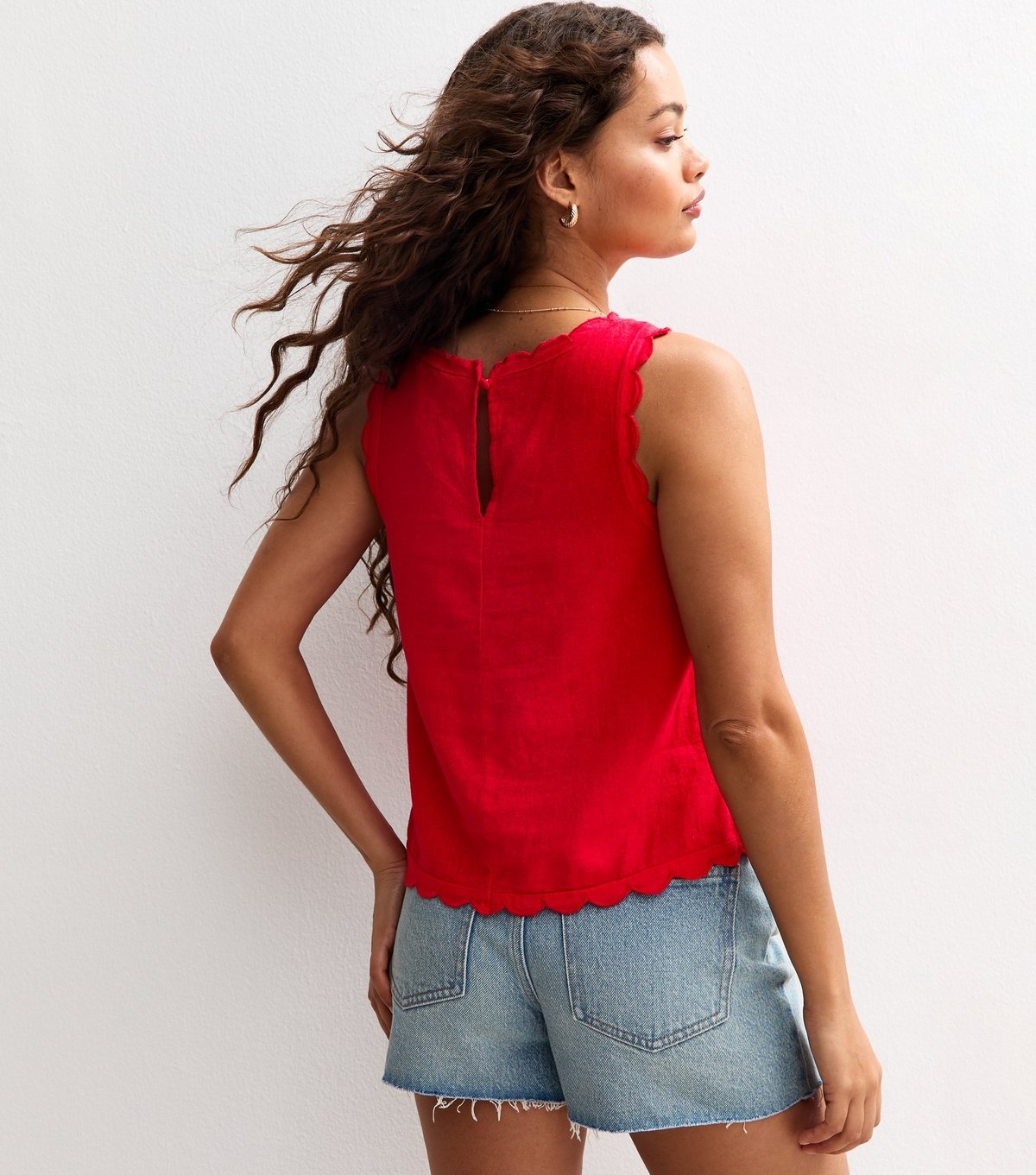 New Look Women's Petite Red Linen Blend Scalloped Trim Vest New Look - 4