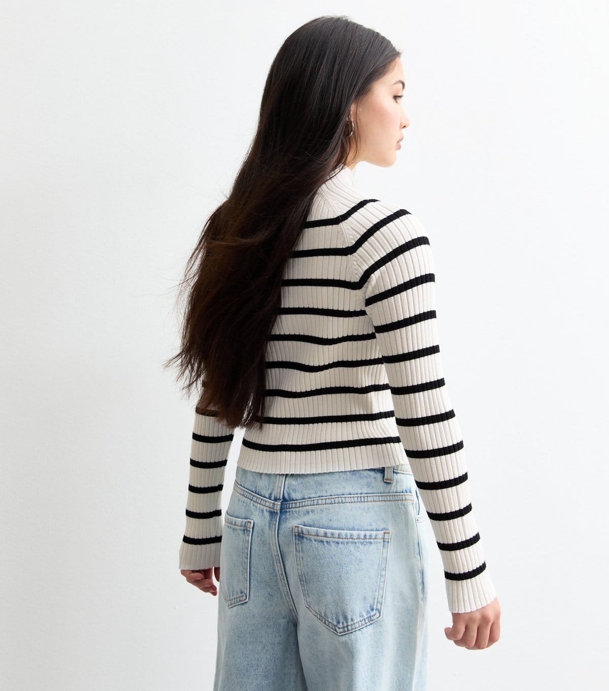 New Look Girls' White Ribbed Striped Jumper School New Look - 4