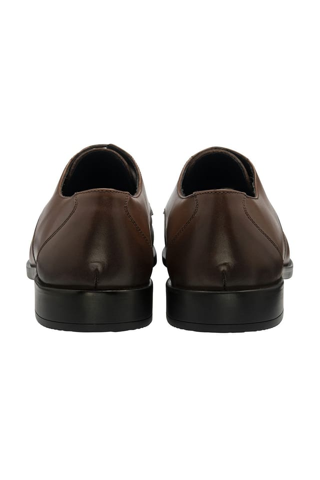 Lotus Lotus Men's 'Howard' Leather Derby Shoes in Tan - 3