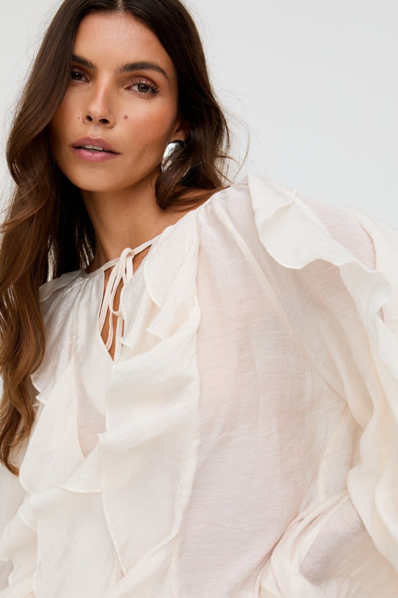 Lily and Lionel Lily and Lionel Women's Sophie All Over Ruffle Blouse In Cream - 2