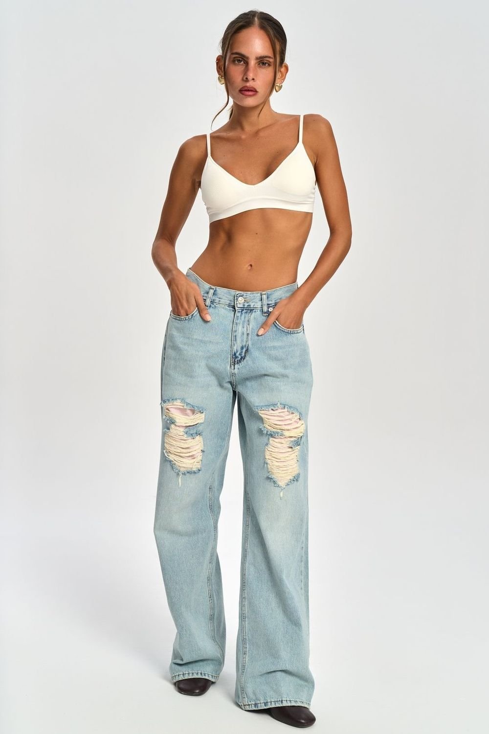 MAI STUDIOS CO. MAI STUDIOS CO. Women's Fida Jean in Light Blue - 2