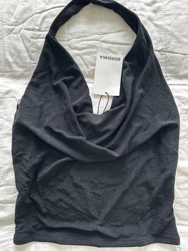 Bershka Bershka halter top size L NEW