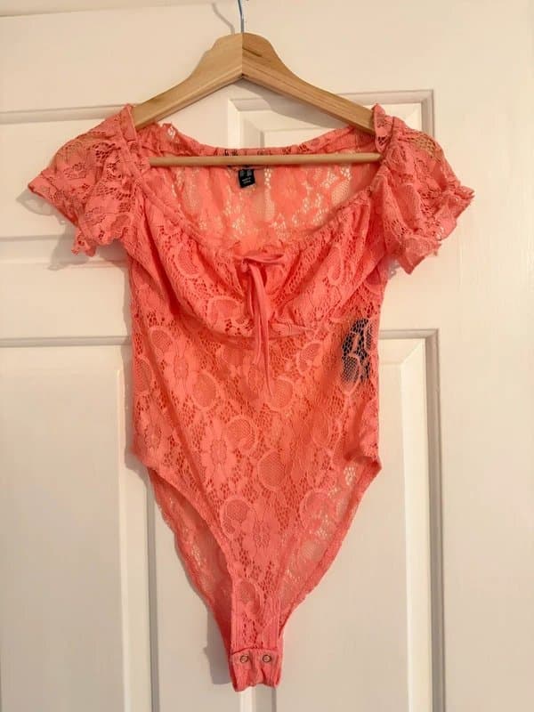New Look New Look Pink Lace Bodysuit - Size 10 - Very Good