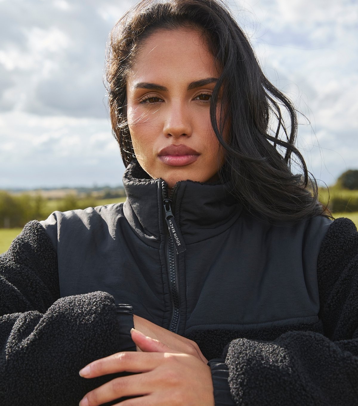 South Beach Women's Black Panelled Borg Jacket South Beach New Look - 2