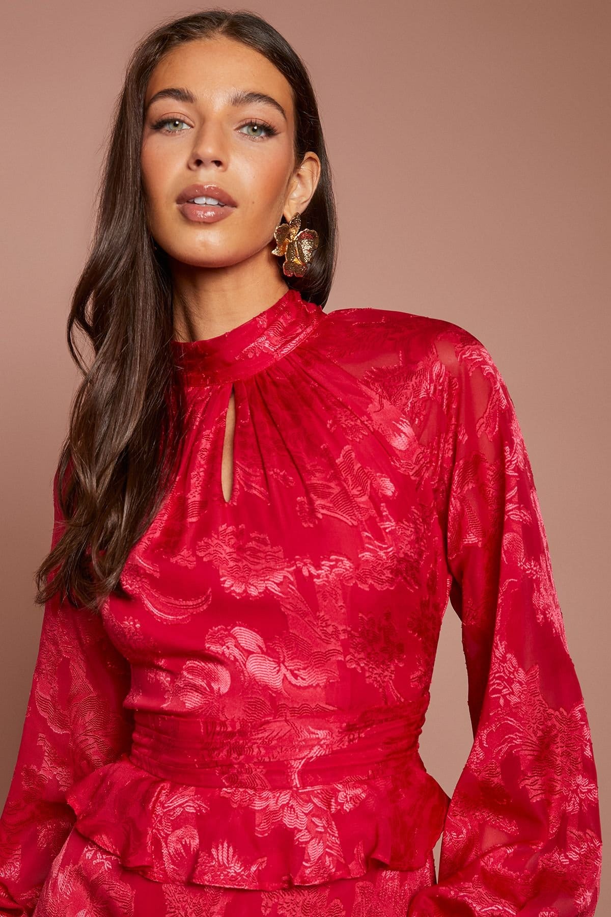 Coast Coast Women's Satin Jacquard Long Sleeve Peplum Tiered Midi Dress in Red - 4