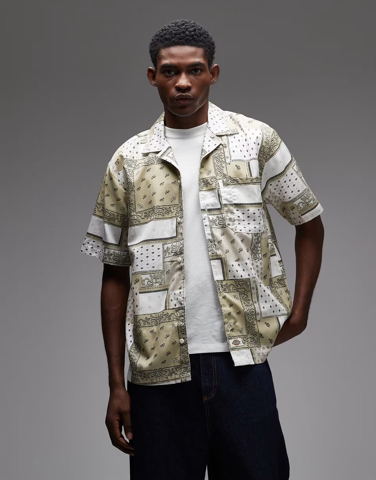 ASOS Dickies Glandorf short sleeve patch shirt in off white - 1