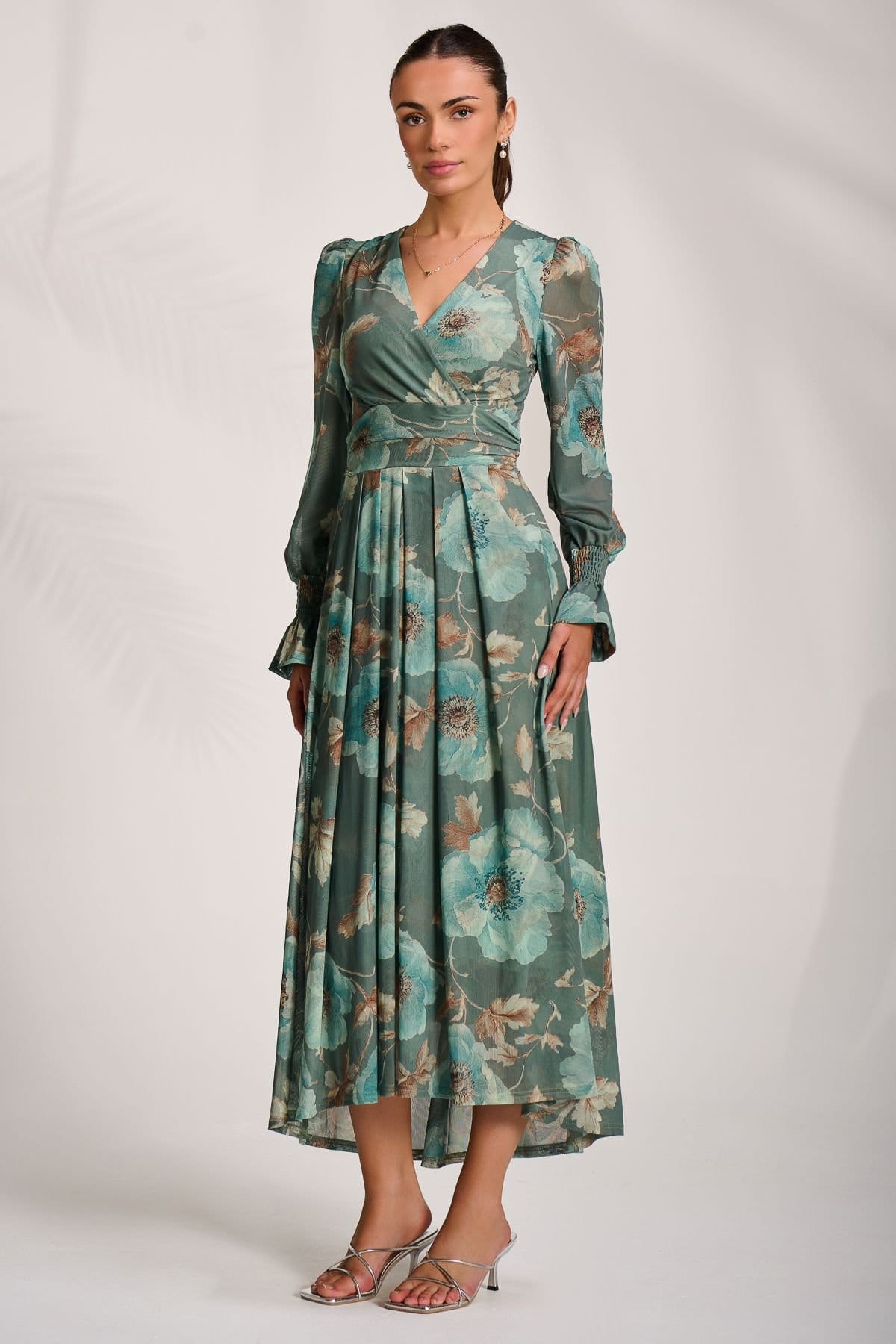 Jolie Moi Jolie Moi Women's Long Sleeve V Neck Mesh Maxi Dress in Green - 4