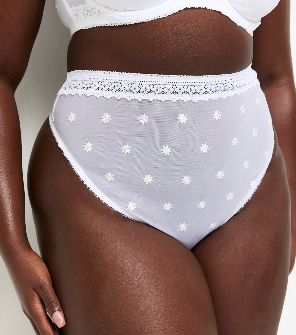 New Look Women's Plus Size White Semi-Sheer Daisy Embroidered High Waist Thong Curves New Look - 2