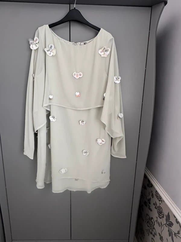 ASOS ASOS Embellished Cape Sleeve Mini Dress – Cream/Ivory – Size 18
