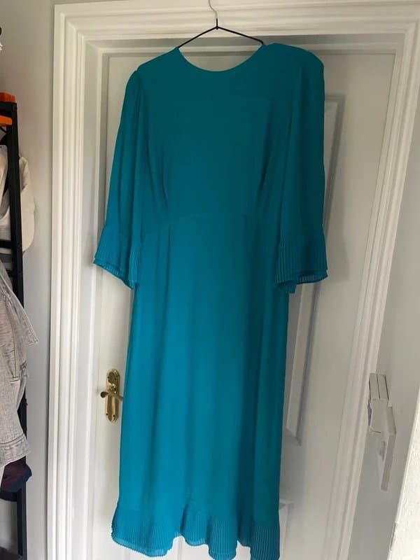 Mint Velvet Mint Velvet blue dress size 16