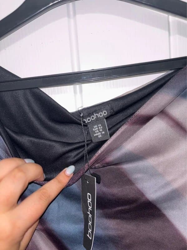 Boohoo Boohoo abstract top size 14