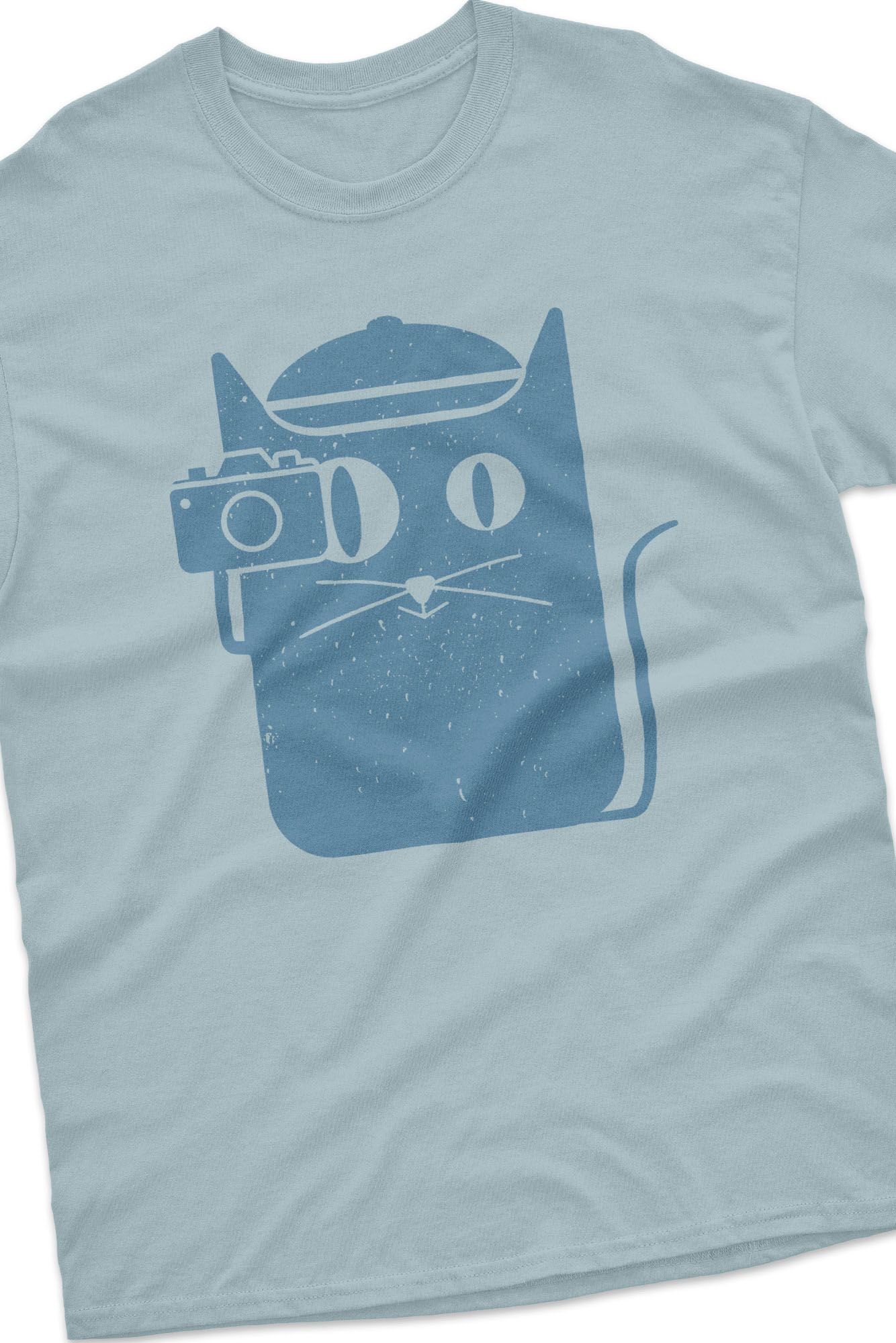 Bad Zebedee Bad Zebedee Men's Photographer Cat T-Shirt in Light Blue - 3