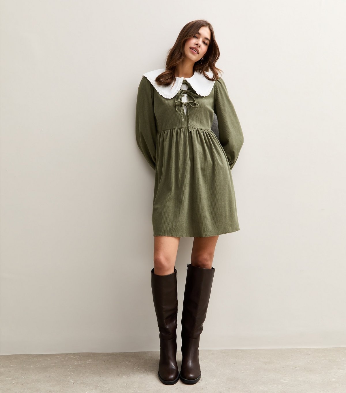 New Look Women's Light Khaki Tie Front Corduroy Smock Mini Dress New Look - 2