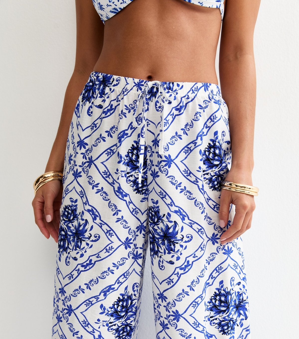 New Look Women's Petite Blue Floral Beach Wide Leg Trousers New Look - 2