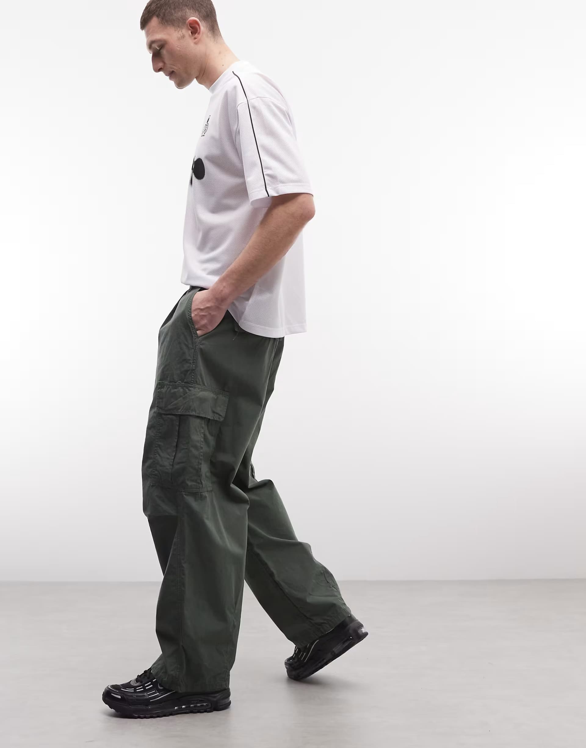ASOS Carhartt WIP cole cargo relaxed fit trousers in khaki