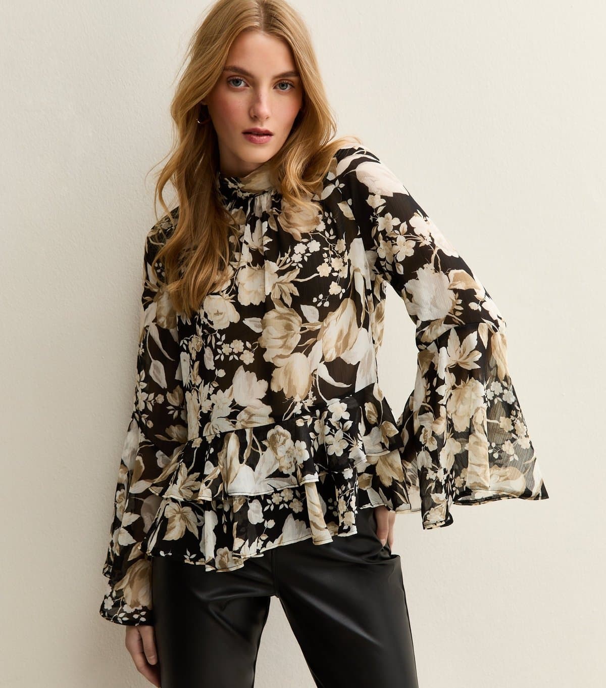 New Look Women's Black Floral Print Chiffon High Neck Blouse New Look