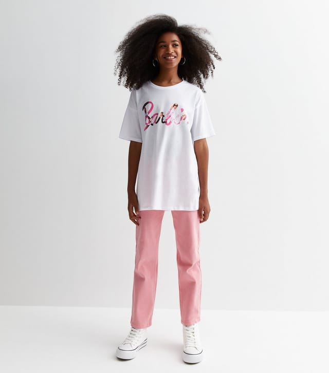 New Look Girls' White Cotton Barbie Logo Long Oversized T-Shirt New Look - 3